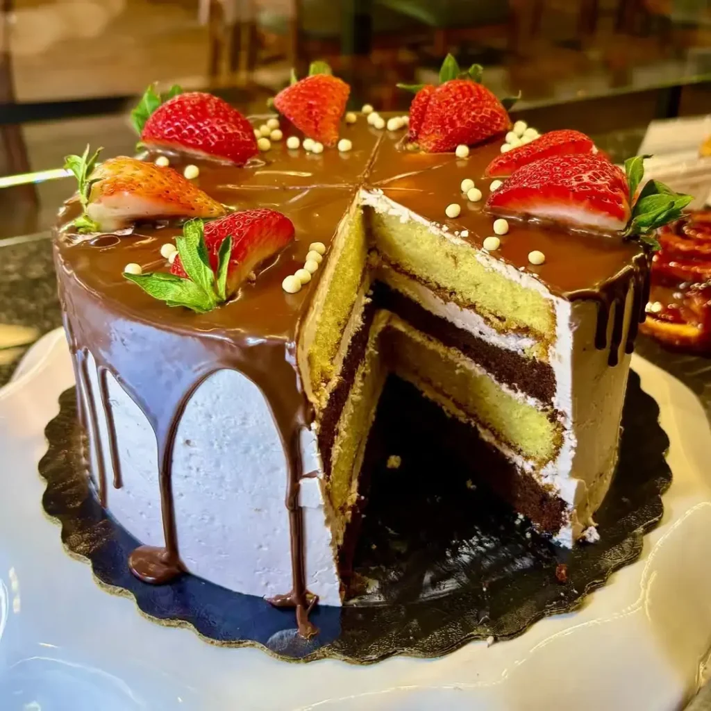 Neopolitan Cake Ideas