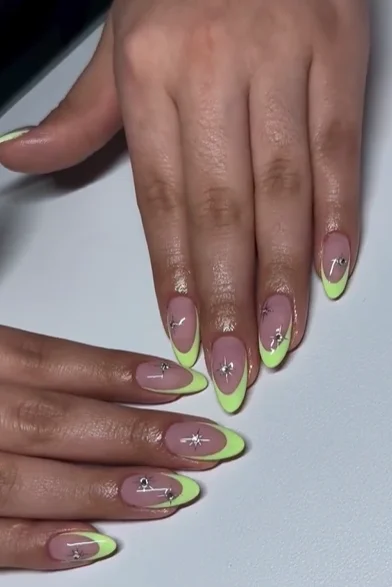 Green Nails Ideas