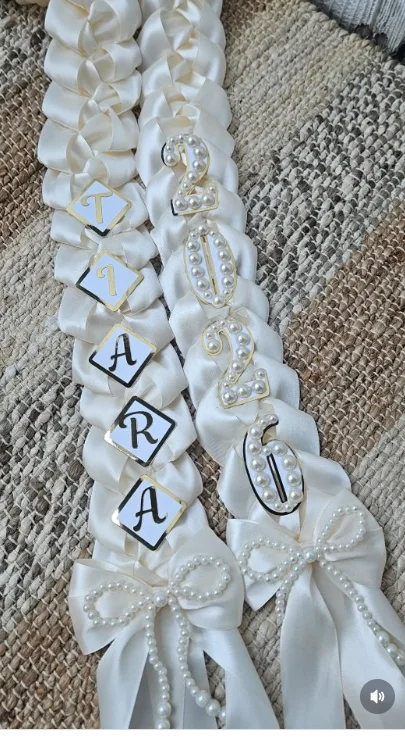 Graduation Lei Ideas